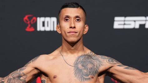 UFC fighter Jeff Molina publicly comes out as bi after being outed